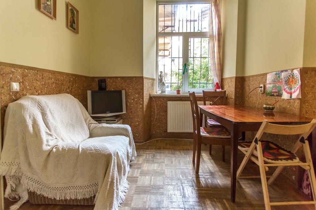 Magic Bus Hostel 리비프 외부 사진