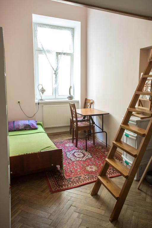 Magic Bus Hostel 리비프 객실 사진